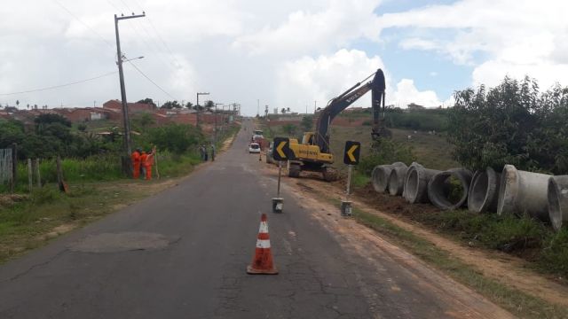 Serviços de drenagem começam pela SE- 160, Boquim e Pedrinhas