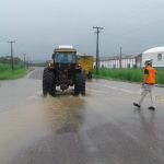 Técnicos da Defesa Civil Estadual também avaliaram in loco a situação da barragem Jacarecica II, que fica entre os municípios de Riachuelo e Malhador. Foto: Ascom Sedurbs/Defesa Civil