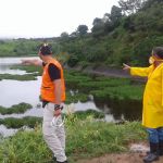 Técnicos da Defesa Civil Estadual também avaliaram in loco a situação da barragem Jacarecica II, que fica entre os municípios de Riachuelo e Malhador. Foto: Ascom Sedurbs/Defesa Civil