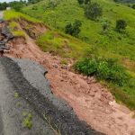 Sinalização é utilizada para evitar acidentes no local e equipe começará recuperação. Foto: DER