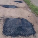 Aumento considerável de tráfego de veículos pesados e chuvas em excesso nas últimas semanas contribuíram ainda mais para o desgaste das rodovias. Foto: Marcos Rodrigues.