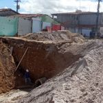 Cratera de 2.346 m² danificou 26 casas e sistema de rede de drenagem. Foto: Depec.