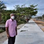 Recapeamento asfáltico será feito a partir do final da Passarela do Caranguejo até a Praia do Viral. Foto: Marcos Rodrigues.