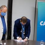 Governo do Estado e Caixa assinaram contrato que possibilitará recuperação de cerca de 300 quilômetros de rodovias sergipanas. Foto: Mario Souza.