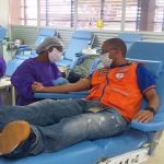 Técnicos foram doar sangue para ampliar o estoque do Hemose que teve queda durante pandemia do Coronavírus. Foto: Depec.