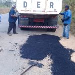Serviços estão beneficiando rodovias em 11 municípios. Foto: DER.