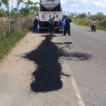 Serviços estão beneficiando rodovias em 11 municípios. Foto: DER.