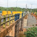Veículos de pequeno porte com velocidade máxima de 30km/h estão liberados para trafegarem pela ponte. Foto: Marcos Rodrigues/ASN.