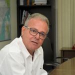 Luiz Fernando Costa, da Coordenadoria Social e de Regularização Fundiária da Sedurbi, pontua que serão 6 mil unidades habitacionais serão regularizadas / Foto: Marcos Rodrigues