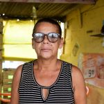 Maria Eneida mora e trabalha com comida caseira há 15 anos no município e disse que também aguarda a liberação da estrada | Foto: Erick O'Hara