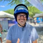 O caminhoneiro Gilvan Rosário, 49 anos, ressaltou a importância do alargamento da rodovia e a recém instalada sinalização / Foto: Marcos Rodrigues