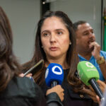 Conforme a secretária de Estado do Meio Ambiente, Deborah Dias, o volume atípico para o período é consequência das mudanças climáticas / Foto: Thiago Santos