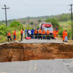 Governo do Estado atua rapidamente após parte da Rodovia SE-438 ceder em Capela em decorrência das chuvas//Foto: Igor Matias